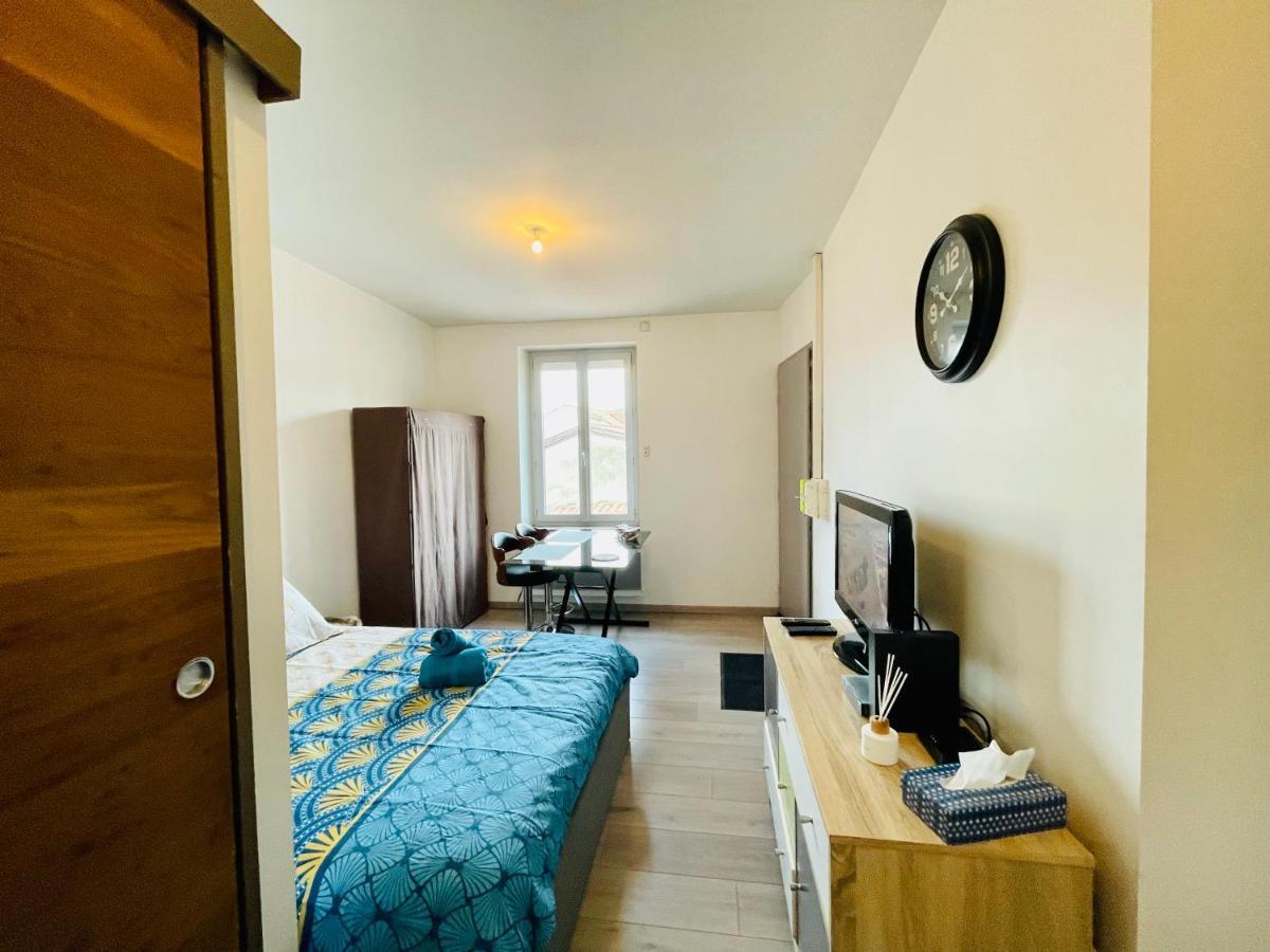 Ferienwohnung La Belcombe Sainte-Colombe  Exterior foto