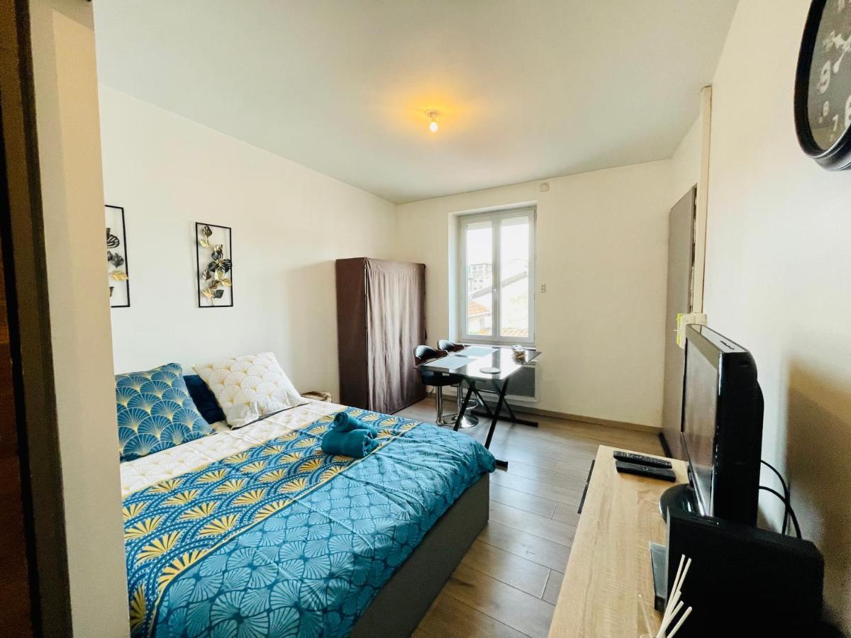 Ferienwohnung La Belcombe Sainte-Colombe  Exterior foto